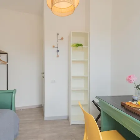 Panorama By Rent Appartement Como