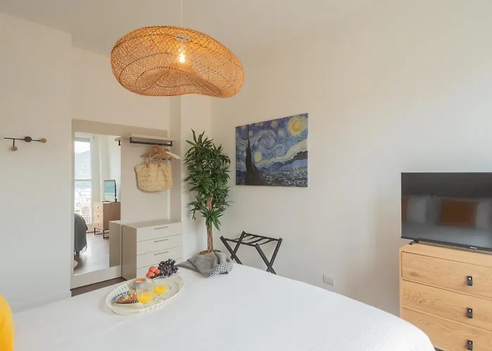 Panorama By Rent * Como